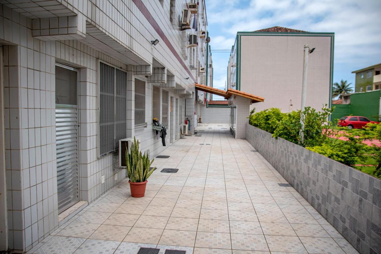 Апартаменти Apartamento A 80M Da Praia Do Forte - Praia Grande Прая-Гранді Екстер'єр фото